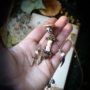 Sautoir Squelette Bois, Os, Elytre de scarabée – Image 2