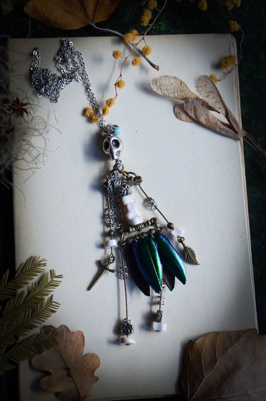 Sautoir Squelette Elytres de scarabée