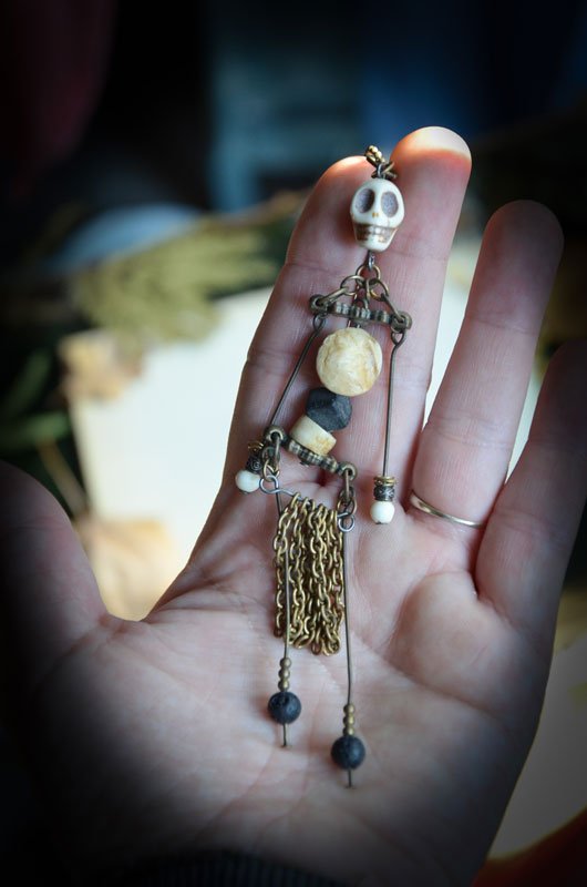 Sautoir Squelette Chasseur Cueilleur