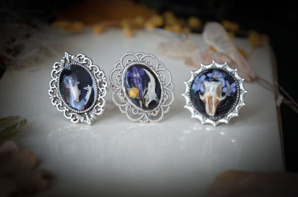 Bague Mini ossements et fleurs