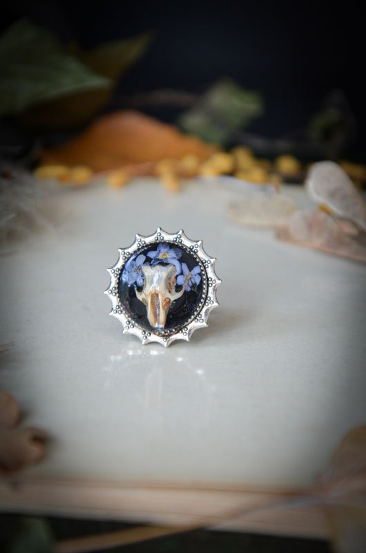 Bague Mini ossements et fleurs