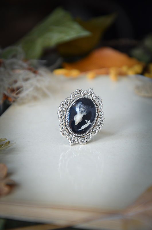 Bague Mini ossements et fleurs