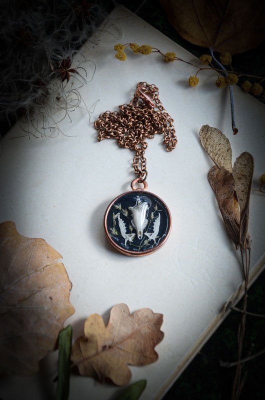 Collier Mini Crâne en résine | Placage Cuivre